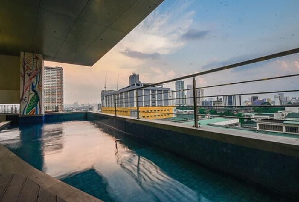 Skyloft Hotel Manila Exterior photo